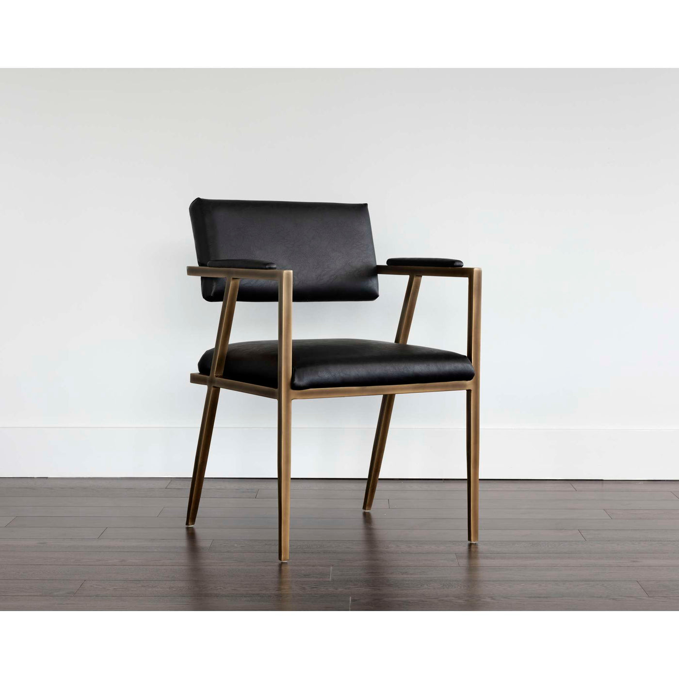 VENTOUZ DINING ARMCHAIR