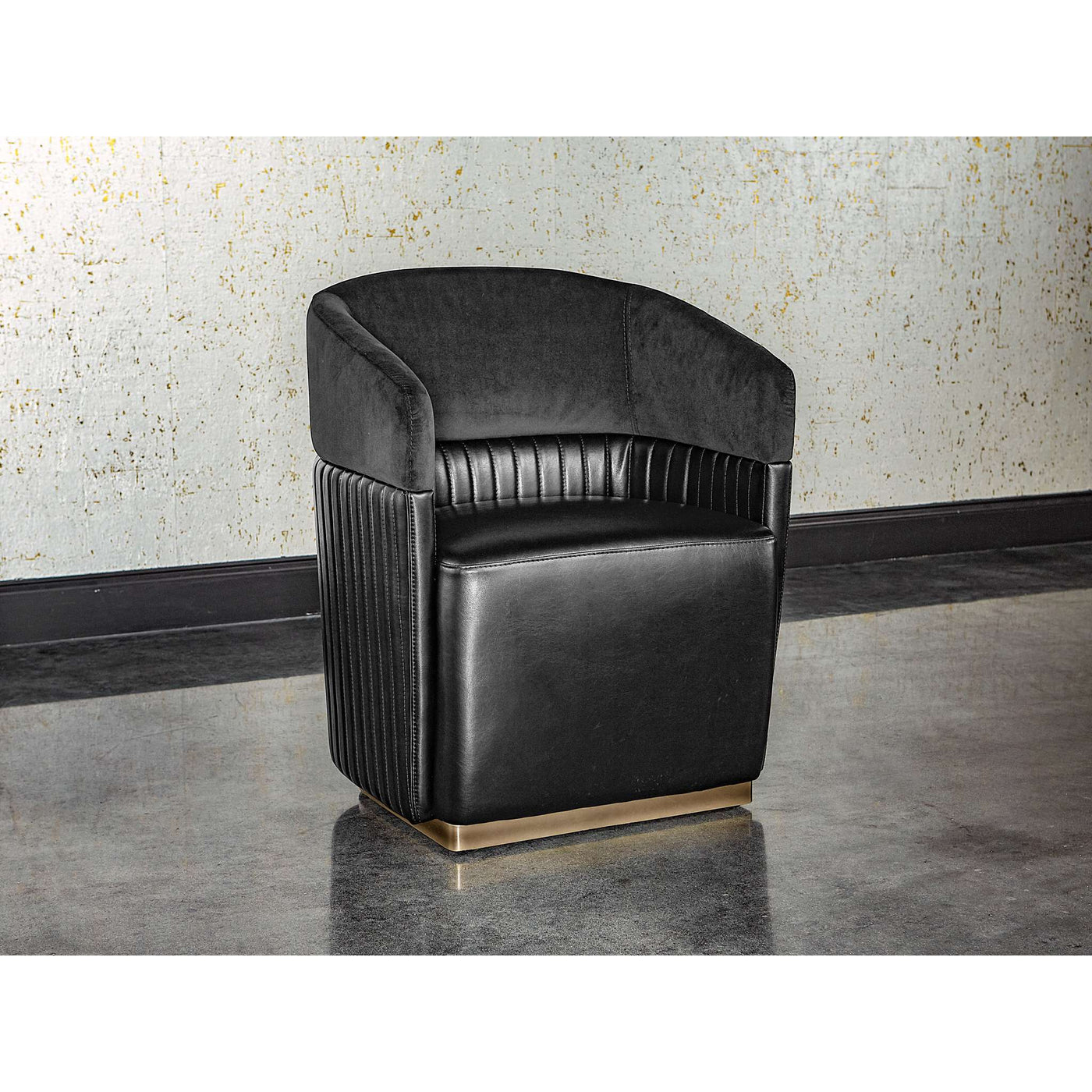 Genval Wheeled Lounge Chair - Abbington Black / Cantina Black