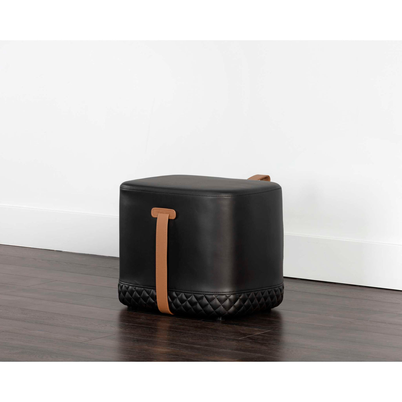 Axio Ottoman - Napa Black / Napa Cognac