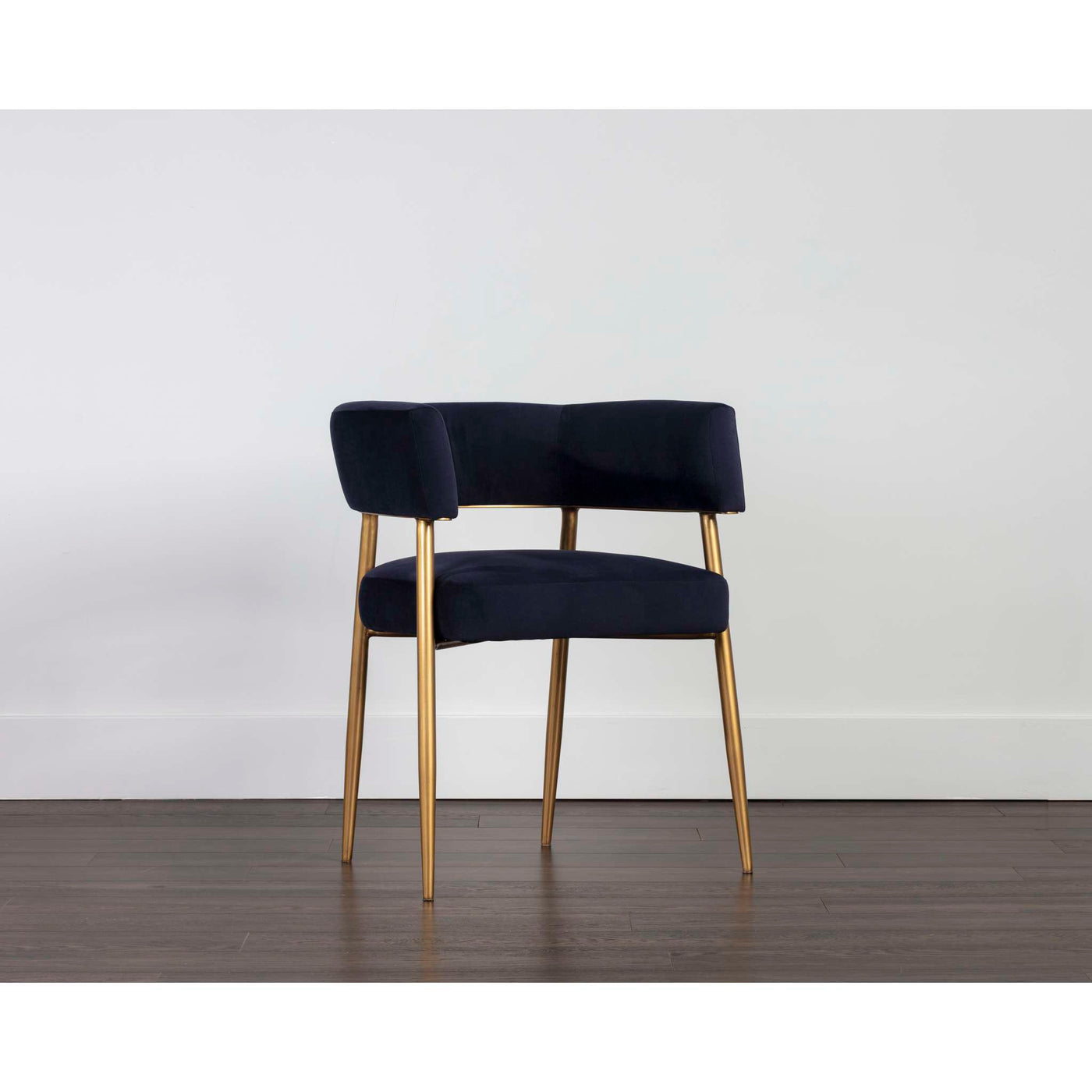 Maestro Dining Armchair