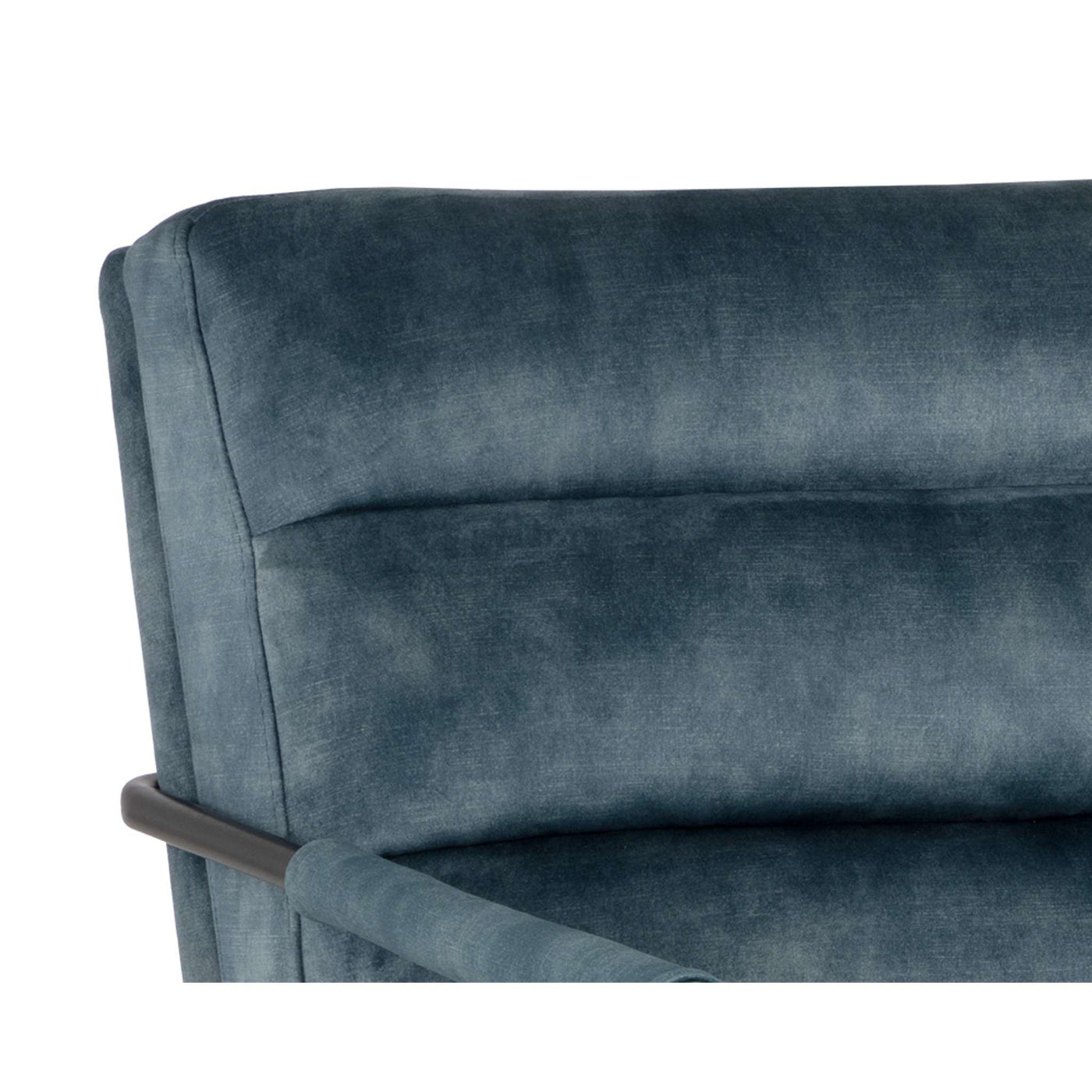 TRISTEN LOUNGE CHAIR