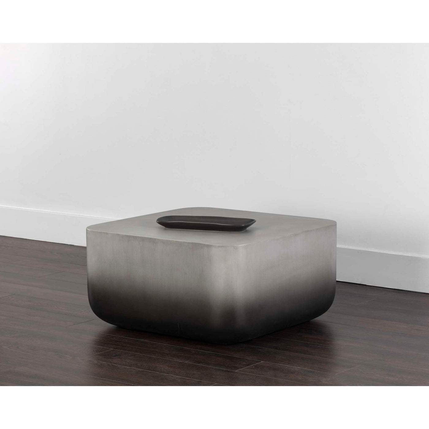 STRUT COFFEE TABLE