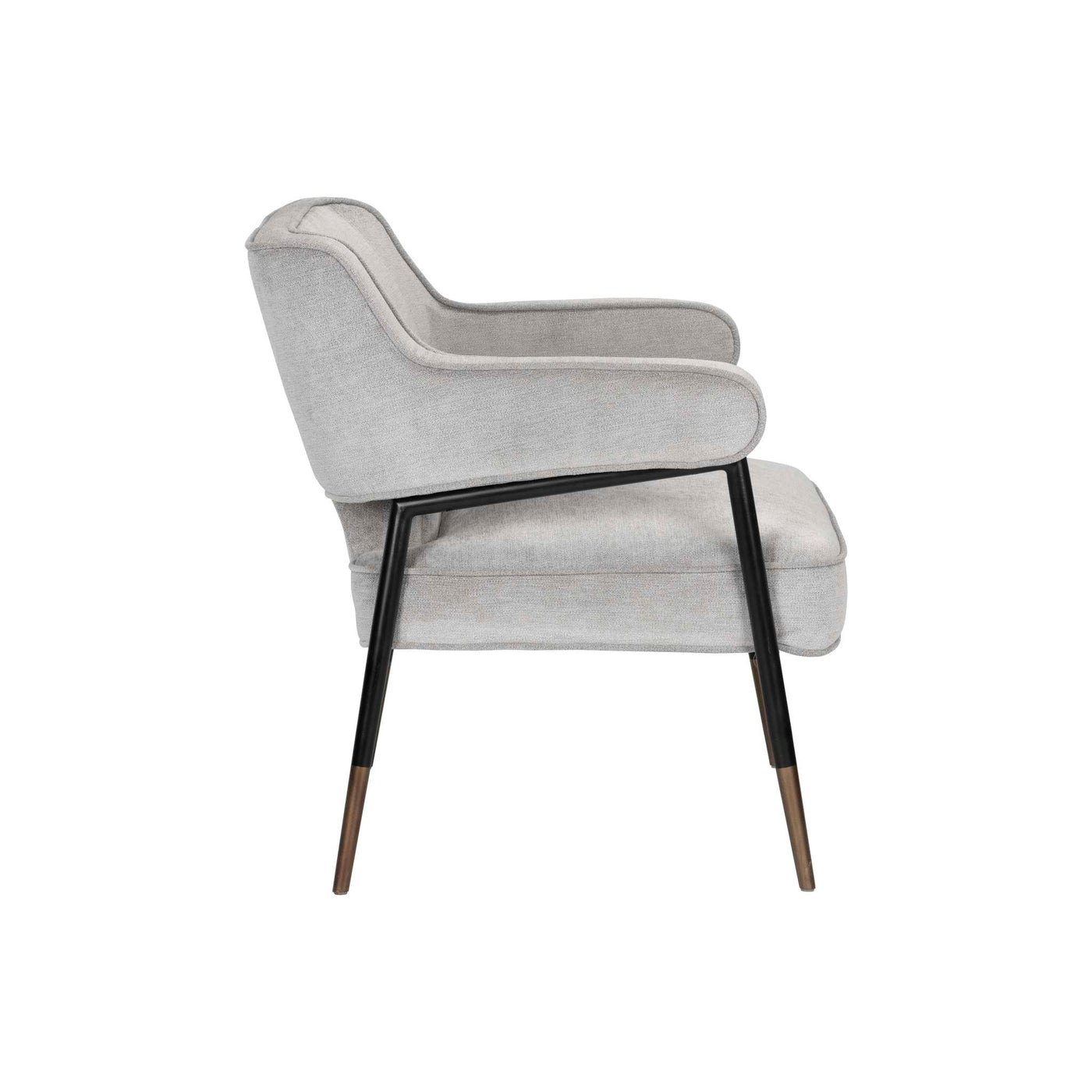 Derome Lounge Chair