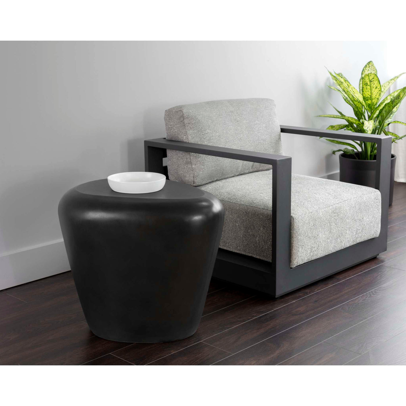 CORVO SIDE TABLE