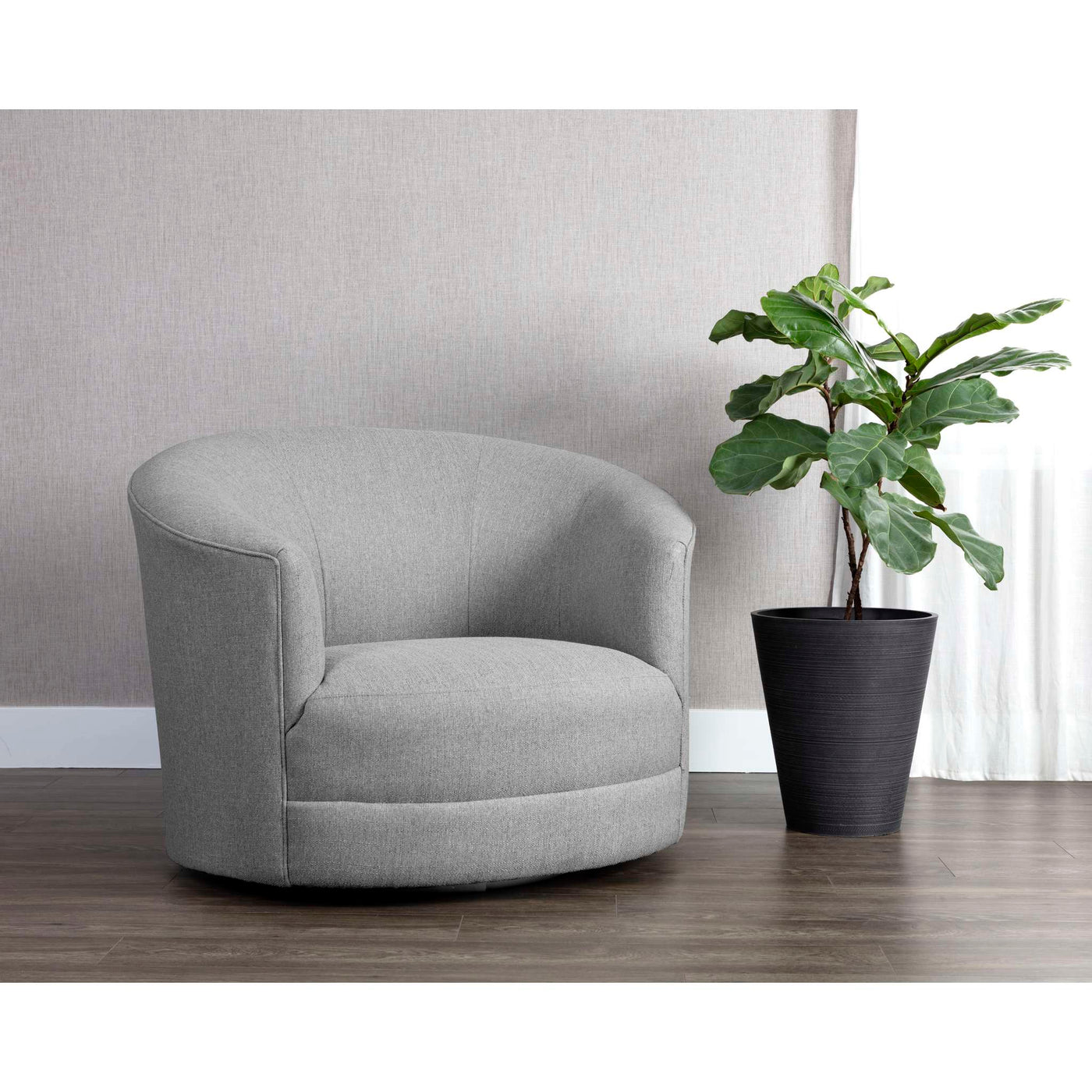 GRIMALDI SWIVEL ARMCHAIR