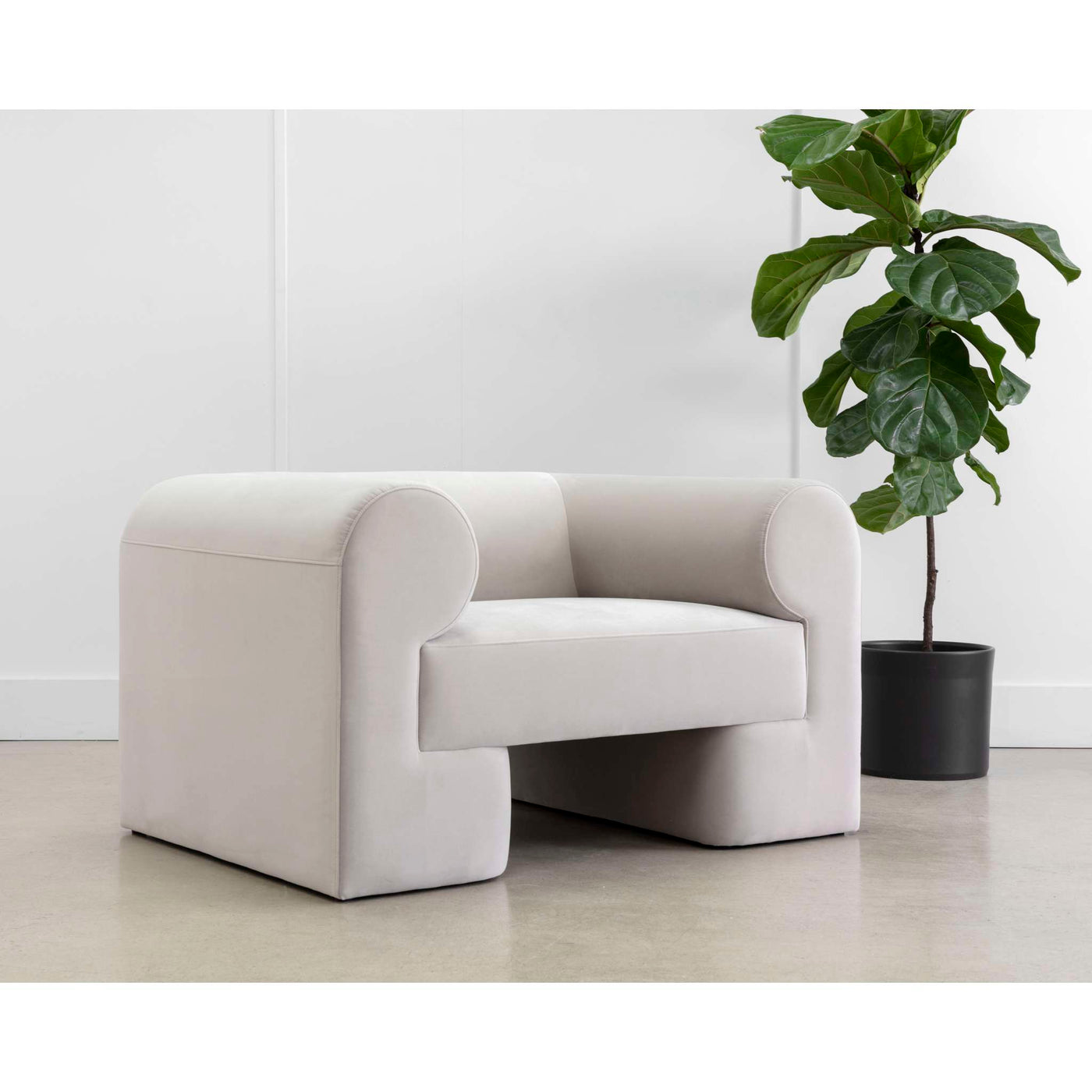 Ionic Armchair