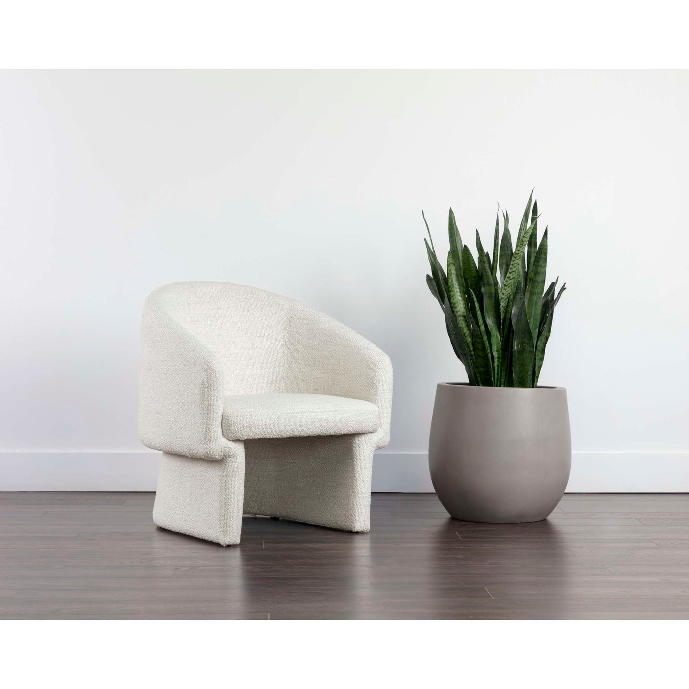 LAURYN LOUNGE CHAIR