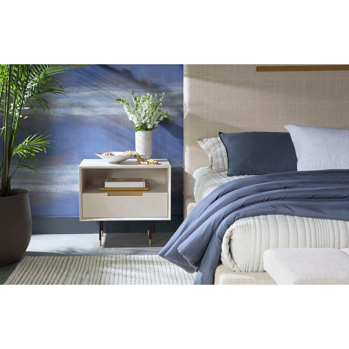 DANBURY NIGHTSTAND