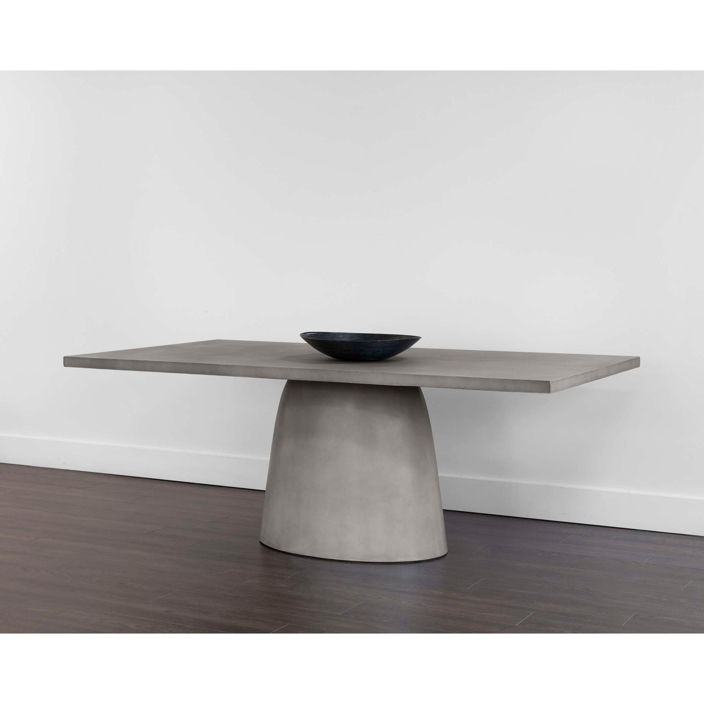 CAVALLINI DINING TABLE - 79"