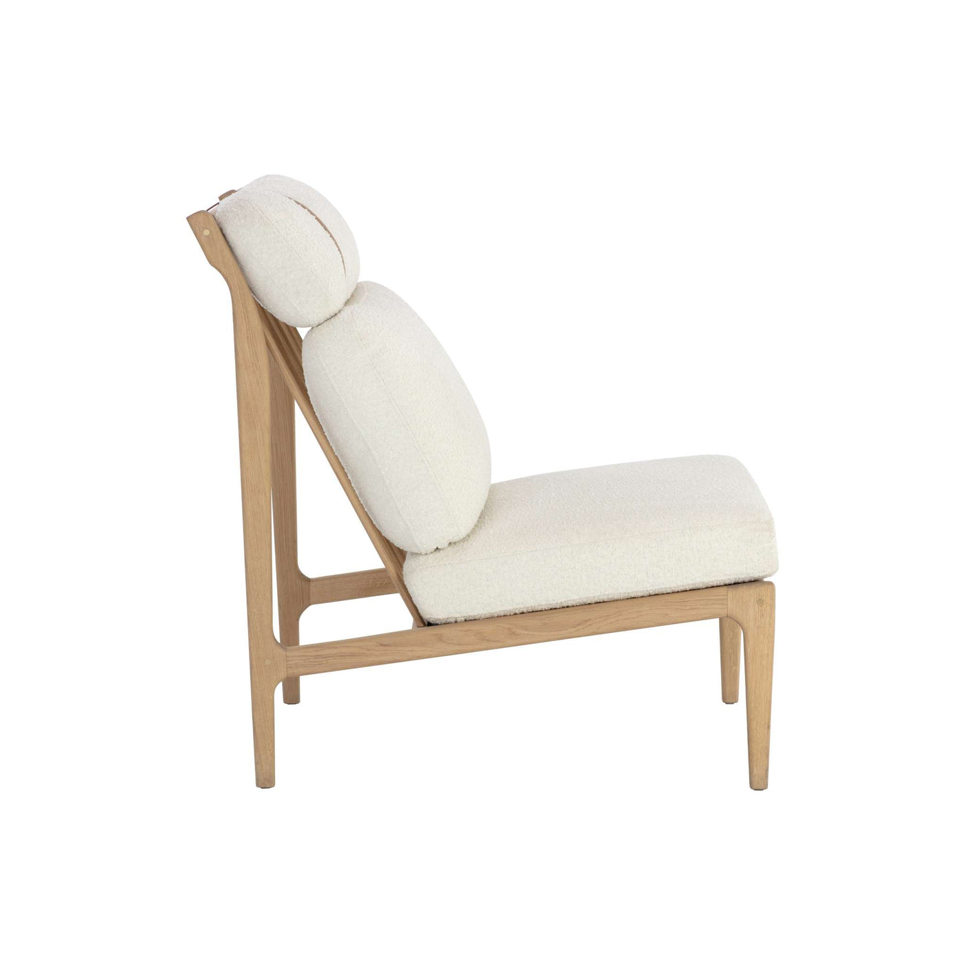 ELANOR LOUNGE CHAIR