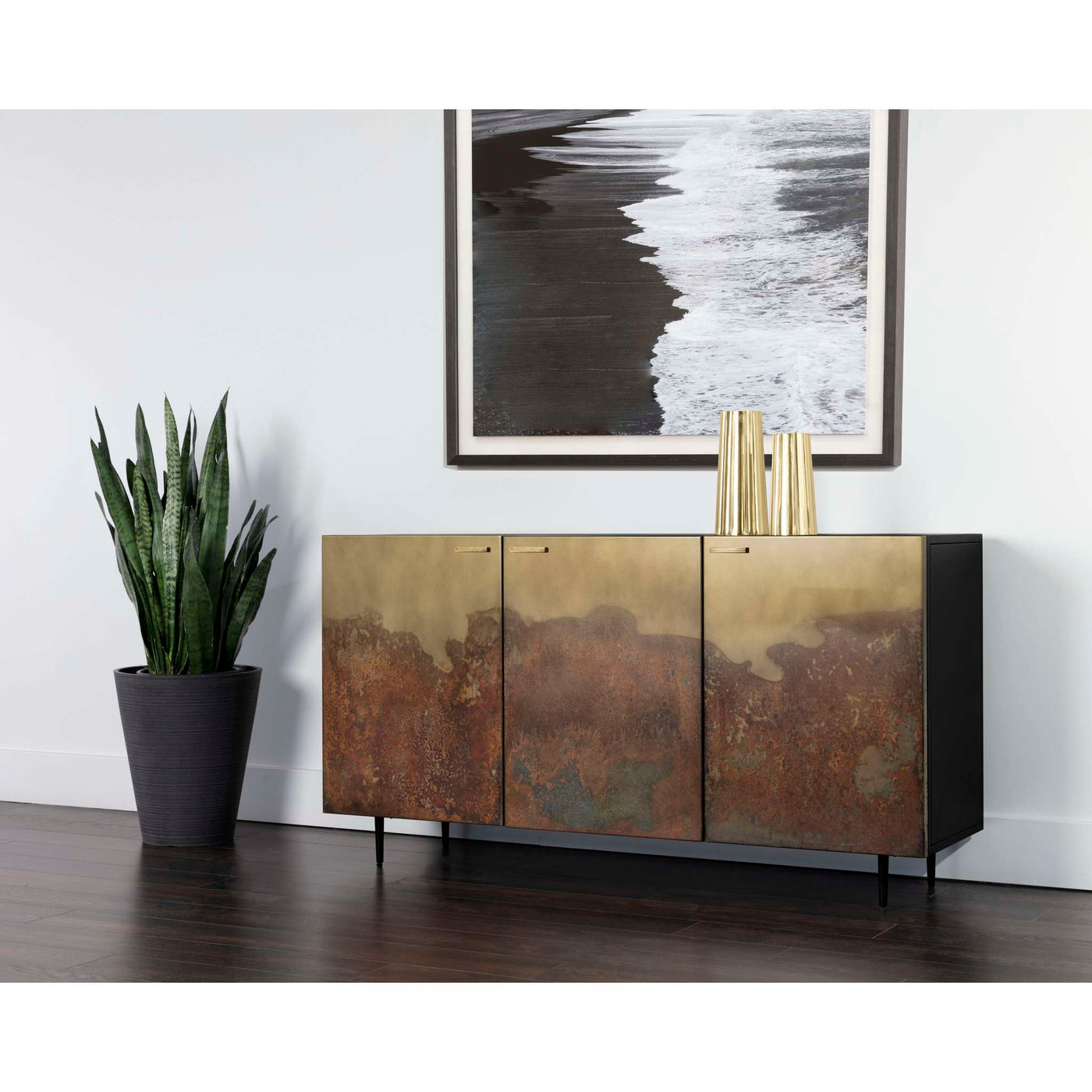 AUBURN SIDEBOARD