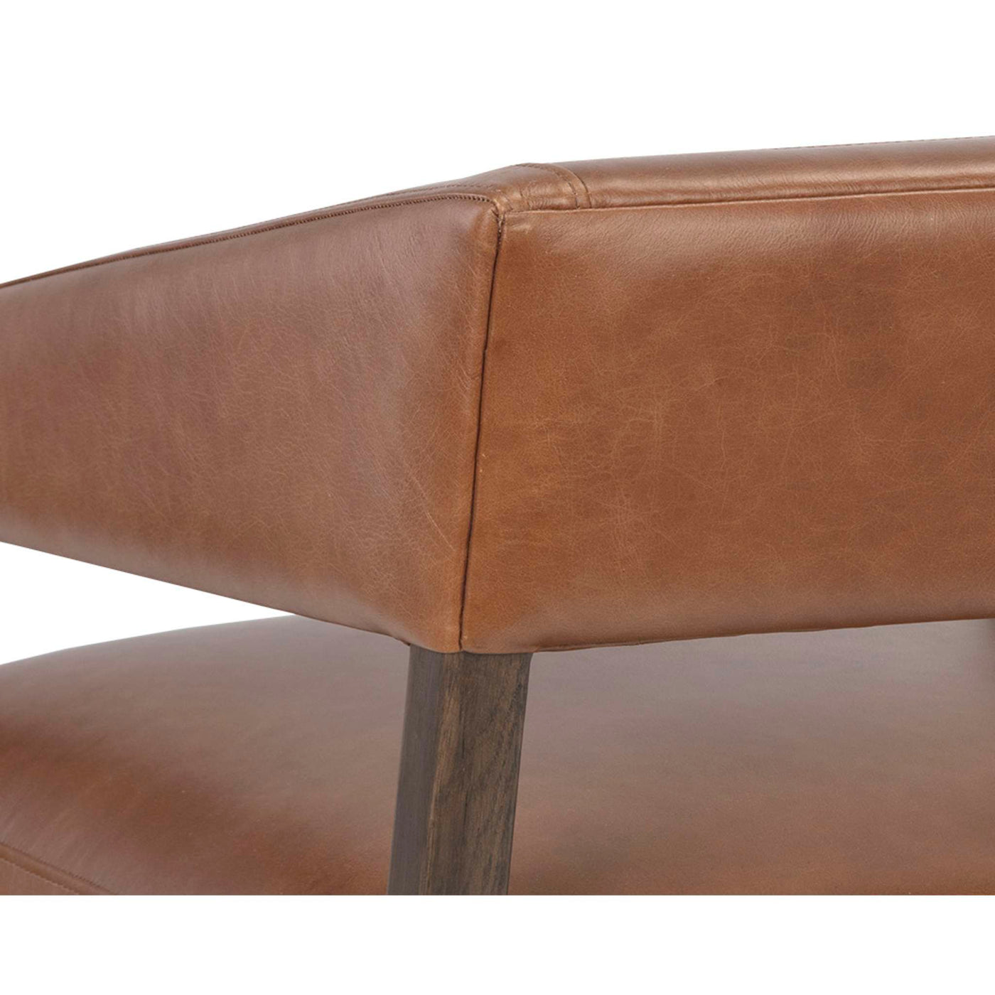 CARLYLE LOUNGE CHAIR