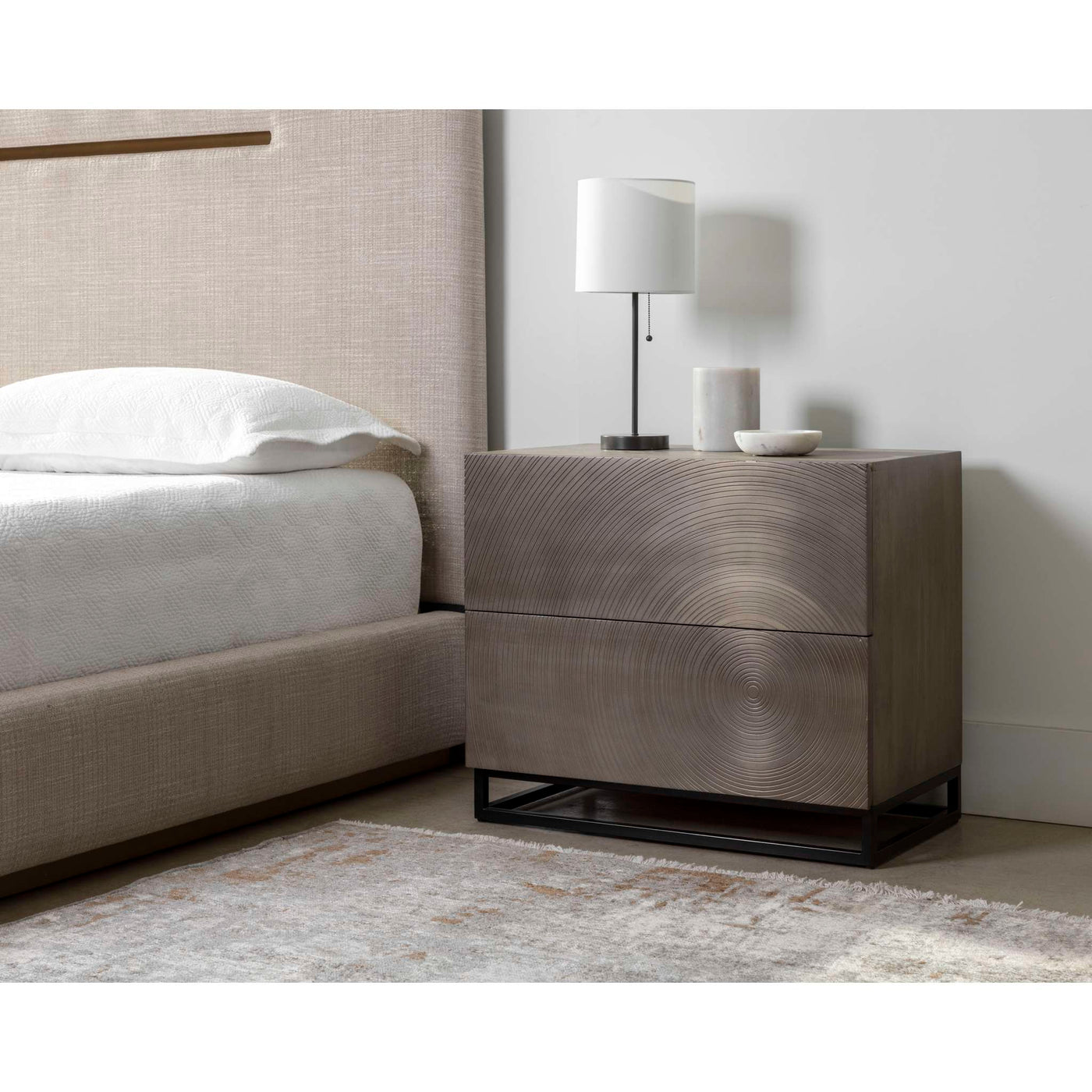 LUTANA NIGHTSTAND