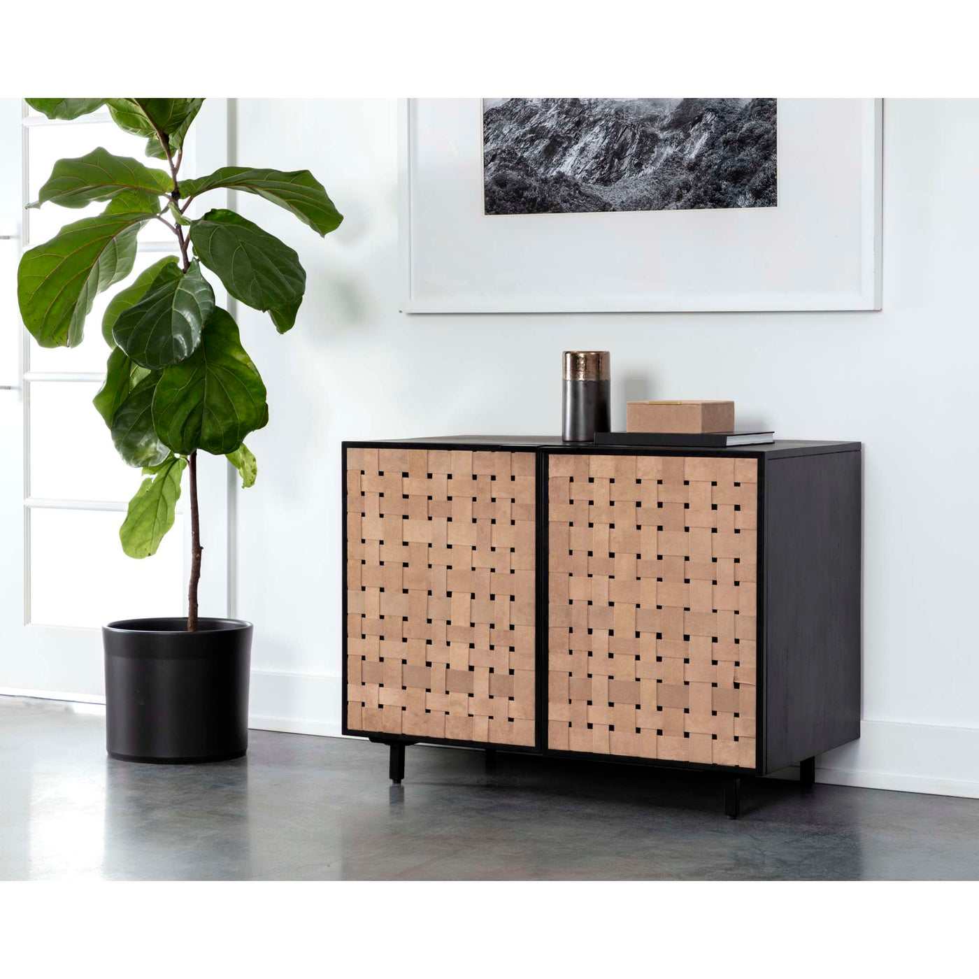 OMARI SIDEBOARD