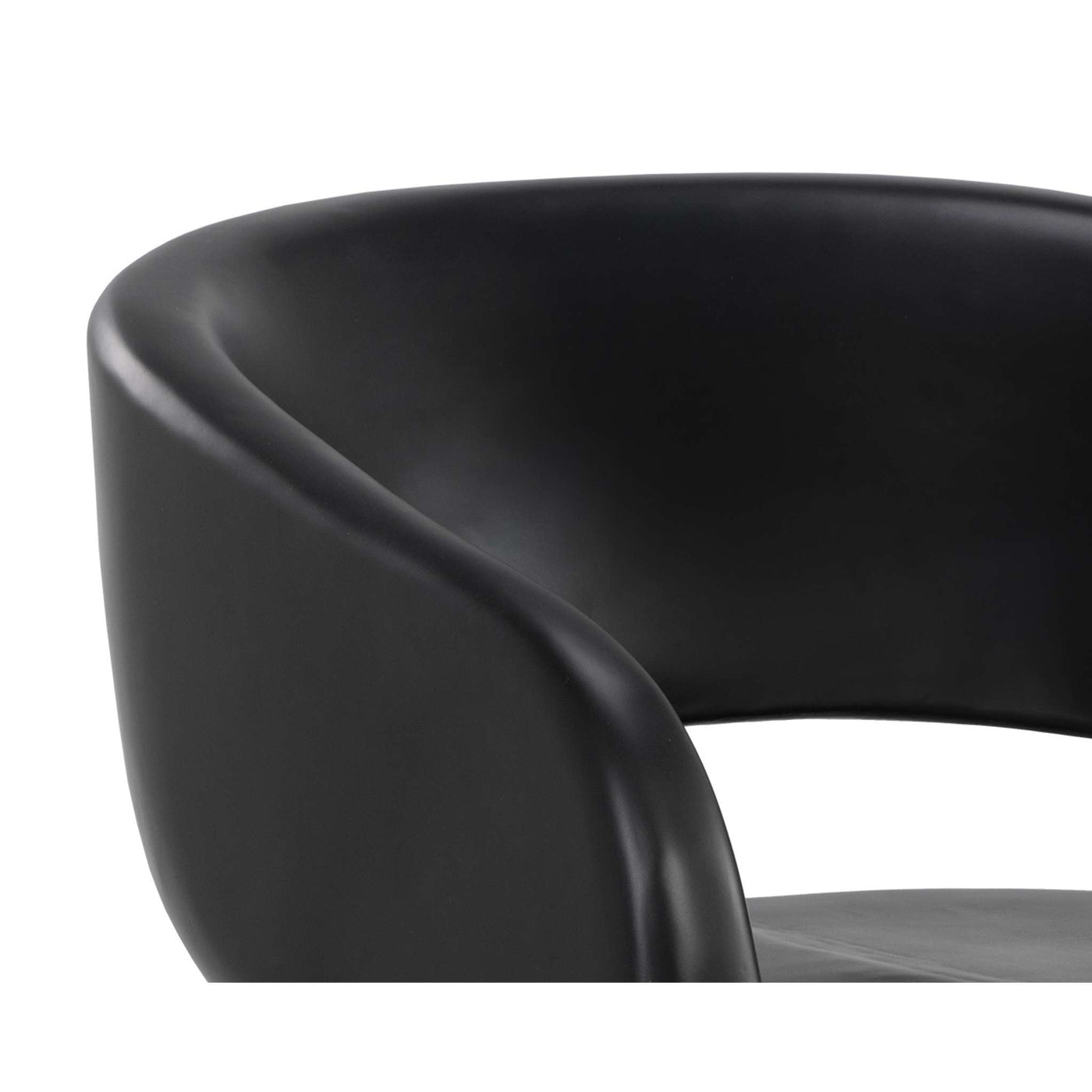 CURA LOUNGE CHAIR