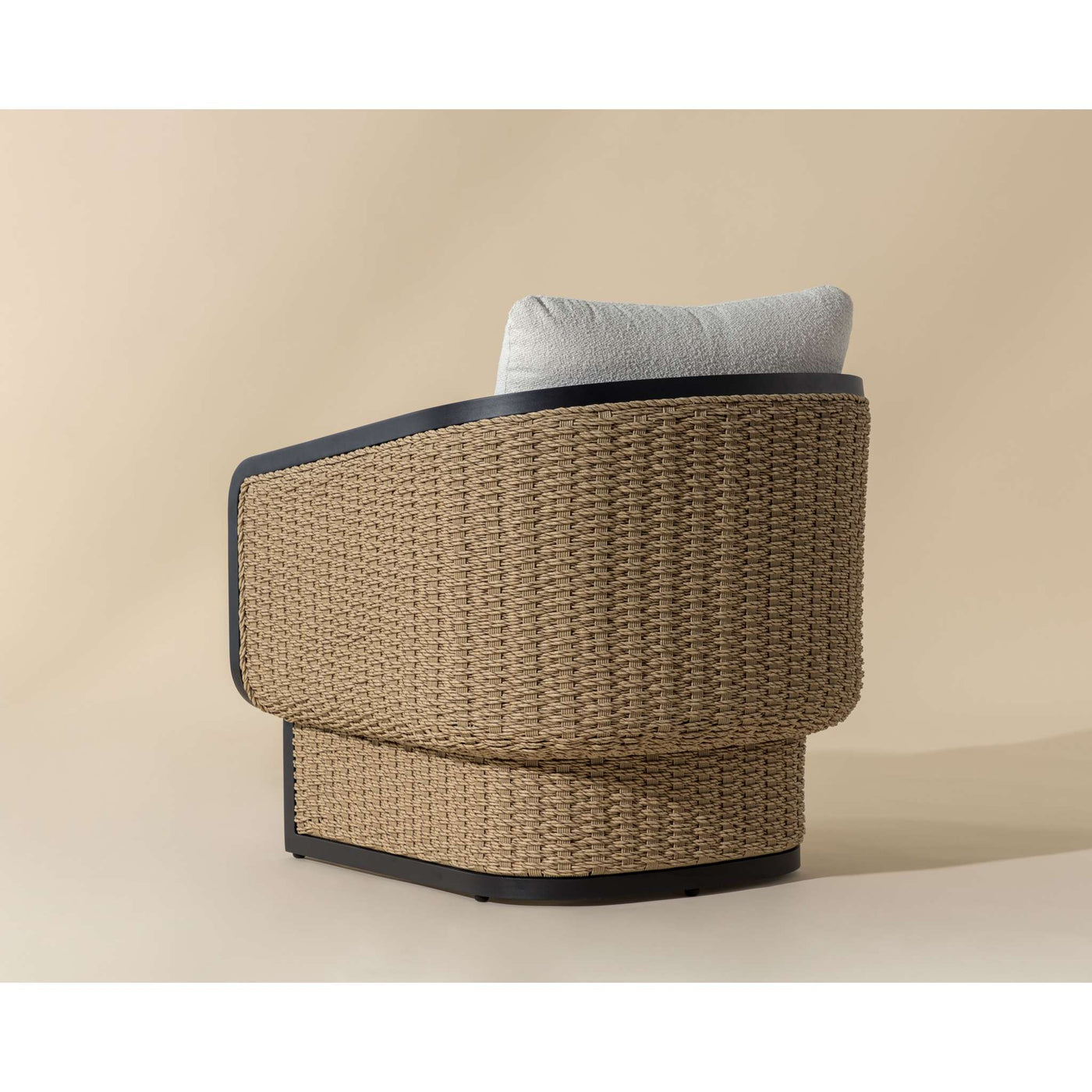 OLBIA LOUNGE CHAIR - LOUIS CREAM