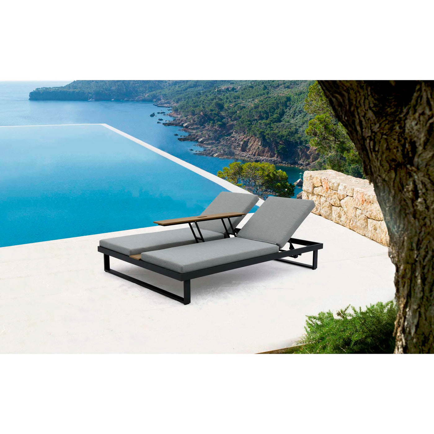 Sandy Outdoor Lounge Chair