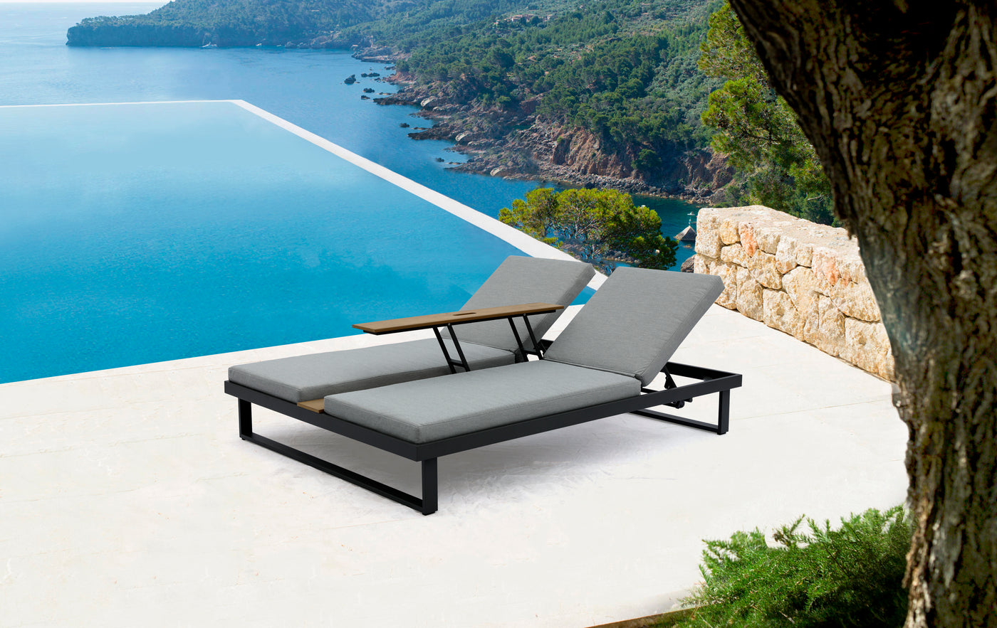 Sandy Outdoor Lounge Chair