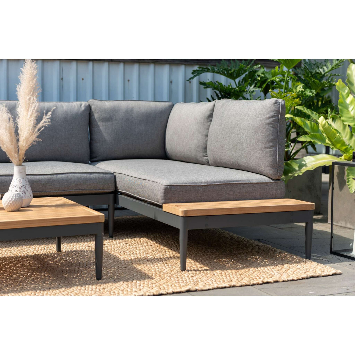 Amazonia Mate 4 Pieces Seating Bed Set