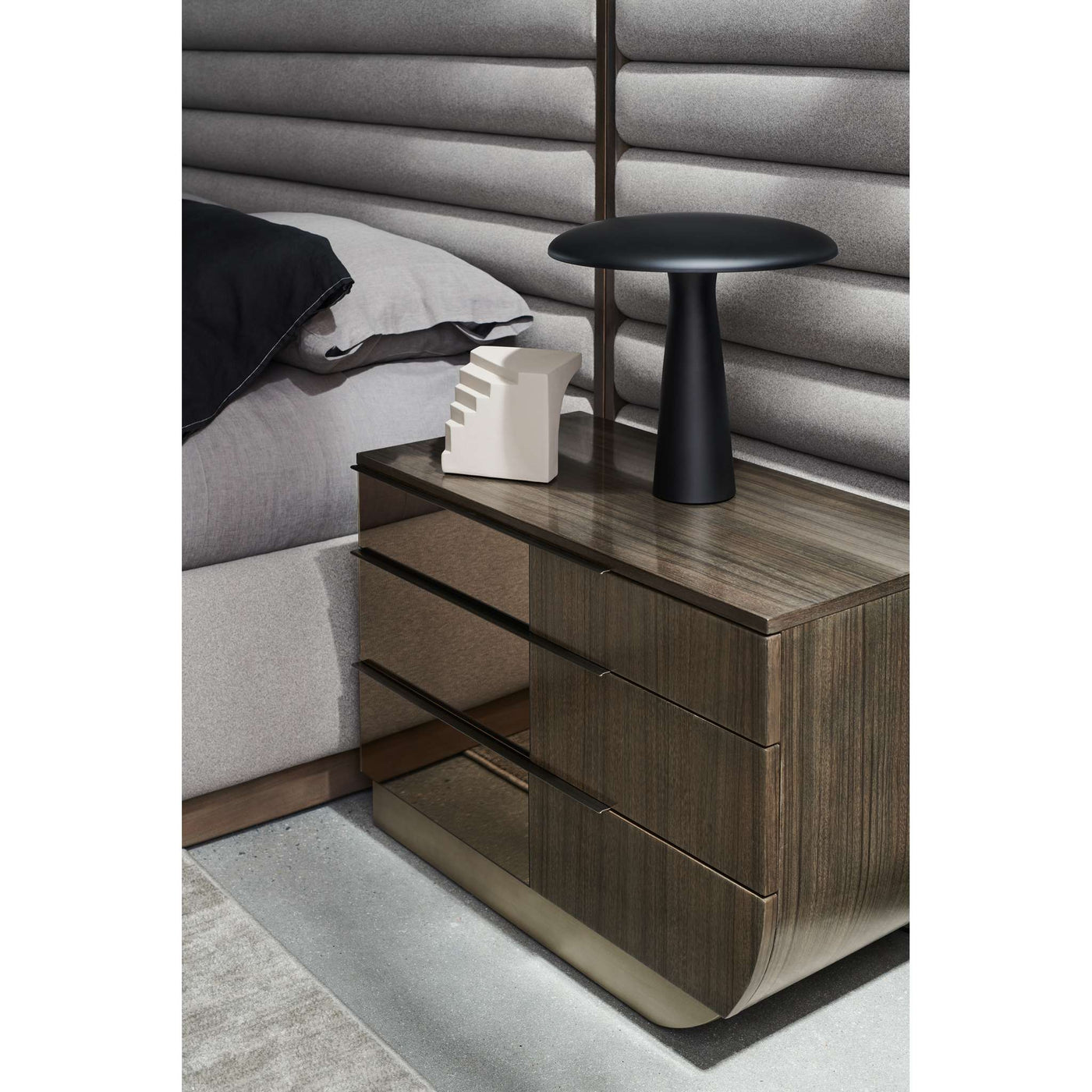 La Moda Nightstand